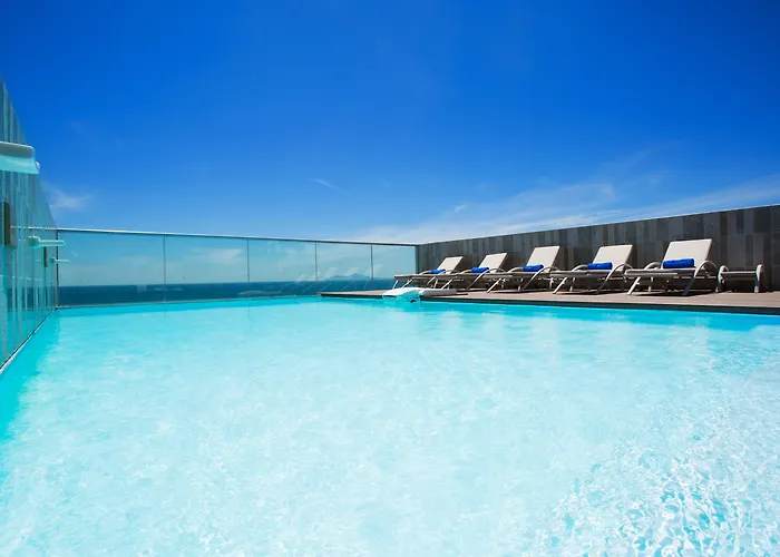 Holiday Beach Hotel Danang